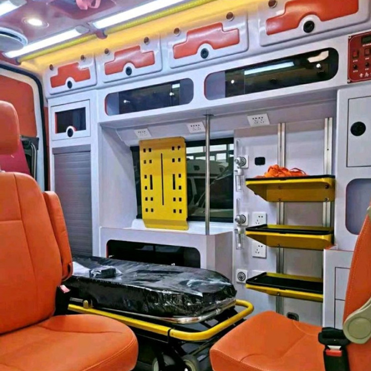 马尾长途救护车护送病人租赁价格