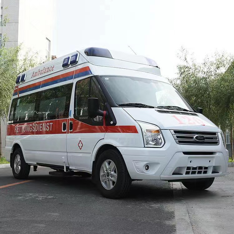 马尾行动不便者长途救护车租赁：安全转运的核心注意事项​
